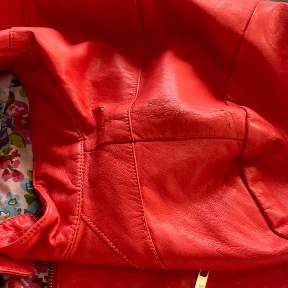 Black rivet leather jacket 🧥 - Picture 8 of 12